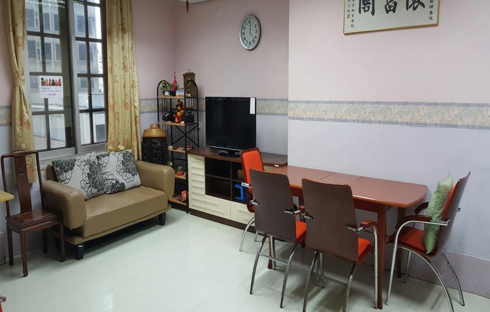 活动区／客厅／饭厅